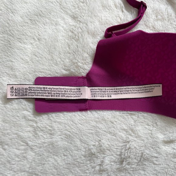 Victoria's Secret Lined Demi Bra - Picture 7 of 7